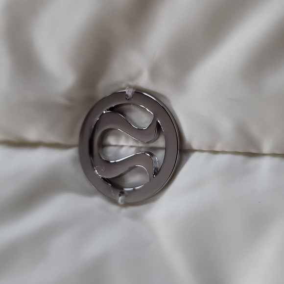 Lululemon 10 Get Down Vest Ghost Magnum Gray White Peacock Reversible Size 4 - Picture 7 of 7